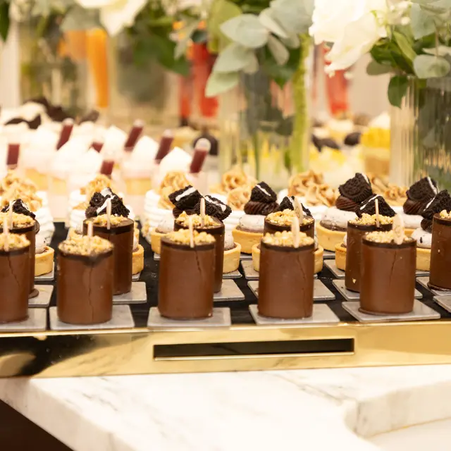 Miniature desserts from the Mashmanim kitchen